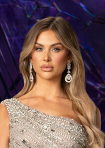 Lala Kent
as Lala Kent