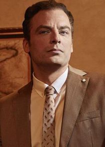 Justin Kirk
as John Tucker