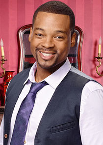 Chico Benymon
as Ray Preston