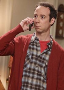 Kevin Sussman
as Stuart Bloom