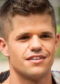 Charlie Carver
as Scott Frost