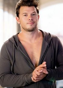 Jimmy Tatro
as Bodhi