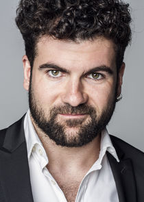 Pep Ambròs
as Emilio Martin