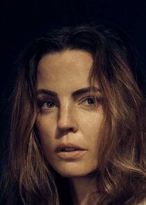 Melissa George
as Margot Fox