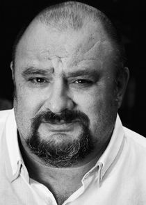 Victor McGuire
as Ian