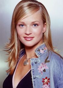 A.J. Cook
as Lindsay Walker