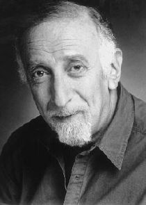 Tony Jay
as Shere Khan