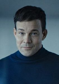 Johannes Kuhnke
as Sten