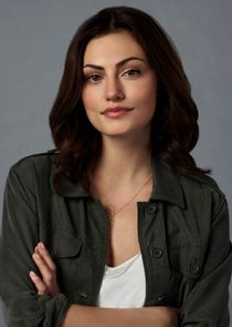 Phoebe Tonkin
as Hayley Marshall