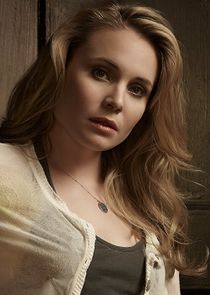 Leah Pipes
as Camille O'Connell