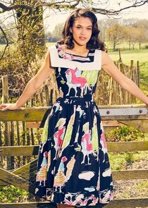 Sabrina Bartlett
as Mariette Larkin