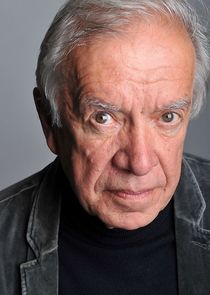 James Laurenson
as Westmorland