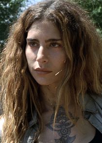 Nadia Hilker
as Magna