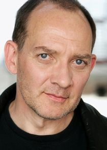 Zach Grenier
as David Lee