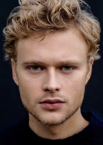 Edvin Endre
as Daniel Ek