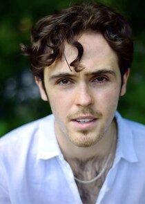 Misia Butler
as Niall O'Brien