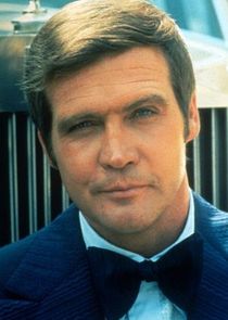 Lee Majors
as Colonel Steve Austin