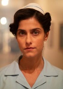 Eugénie Derouand
as Henriette Guilbert