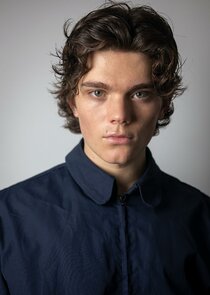 Vince Mattis
as Eli Hale