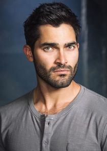 Tyler Hoechlin
as Derek Hale