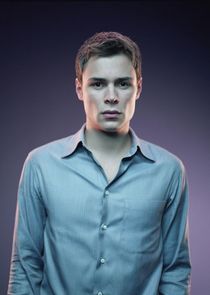 Patrick John Flueger
as Shawn Farrell