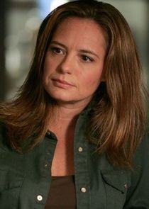 Samantha Ferris
as Nina Jarvis