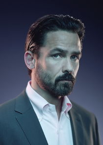 Billy Campbell
as Jordan Collier