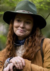 Samantha Sloyan
as Shasta