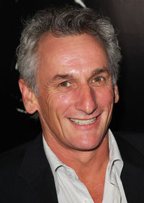 Matt Craven
as Dr. Grant