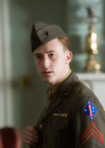 Joseph Mazzello
as Pfc. Eugene Sledge