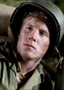 Ashton Holmes
as Pfc. Sidney Phillips