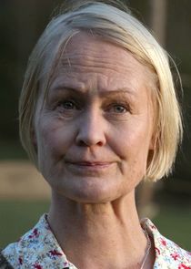 Ingunn Beate Øyen
as Runa