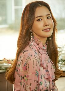 Lee Da Hae
as Cha Do Hee
