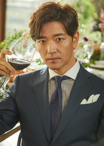 Bae Soo Bin
as Bong Chun Dae
