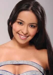 Gabriela Cartol
as Luna