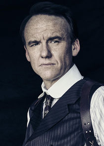 David Wilson Barnes
as Phineas McCullough
