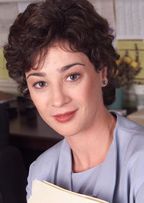 Moira Kelly
as Mandy Hampton