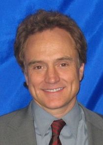 Bradley Whitford
as Josh Lyman