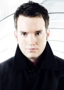 Gareth David-Lloyd
as Ianto Jones