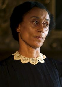 Suzanne Packer
as Capstick