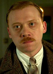 Rupert Grint
as Inspector Crome