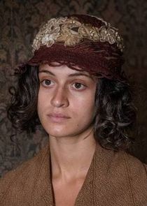 Anya Chalotra
as Lily Marbury