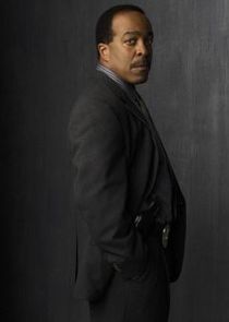 Robert Gossett
as Commander Russell Taylor