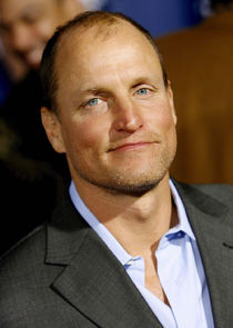 Woody Harrelson
as E. Howard Hunt