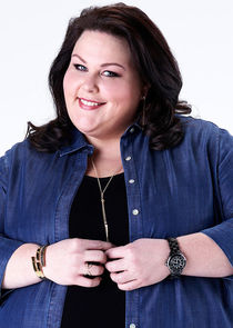 Chrissy Metz
as Kate Pearson