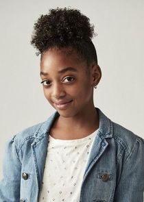 Eris Baker
as Tess Pearson