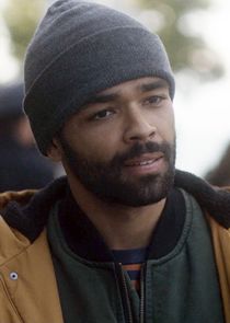 Kingsley Ben-Adir
as Karim Washington