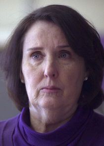 Phyllis Smith
as Betty Broderick Allen