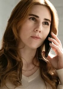 Zosia Mamet
as Annie Mouradian