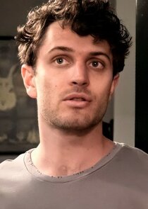 Colin Woodell
as Buckley Ware